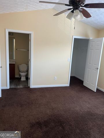 7200 Grosbeak Street, Union City, GA 30291