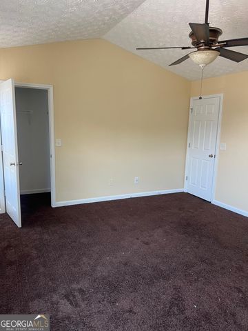 7200 Grosbeak Street, Union City, GA 30291