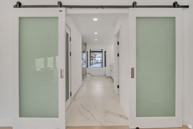 2768 S GRAND OAK CIR, Bountiful, UT 84010