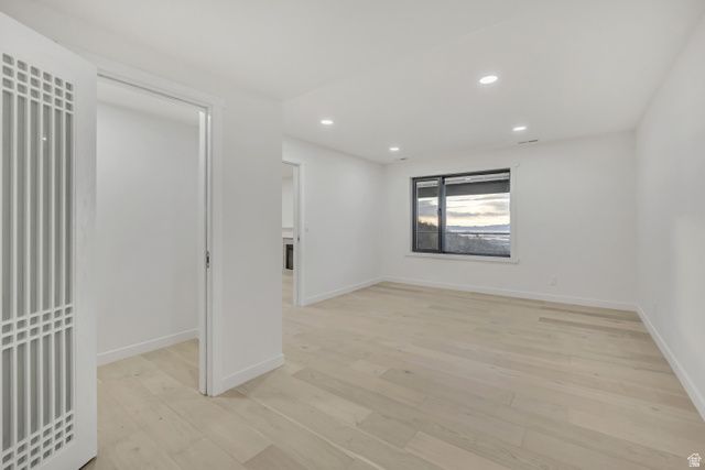 2768 S GRAND OAK CIR, Bountiful, UT 84010