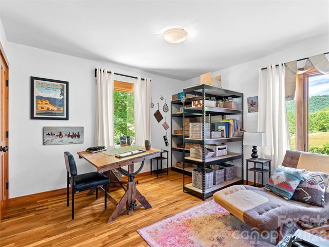 241 Pinners Cove Road, Asheville, NC 28803
