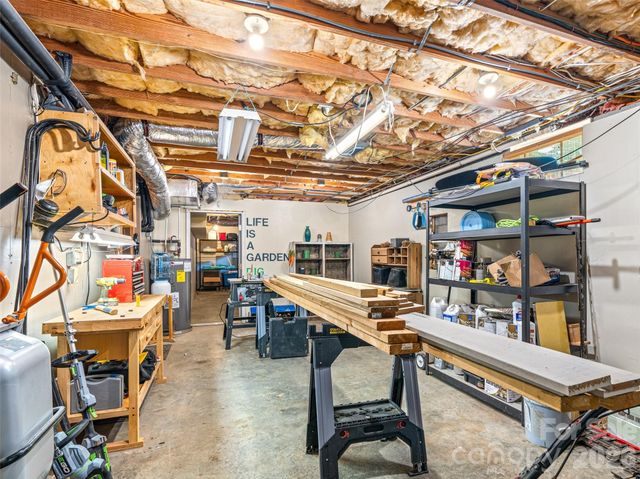 241 Pinners Cove Road, Asheville, NC 28803