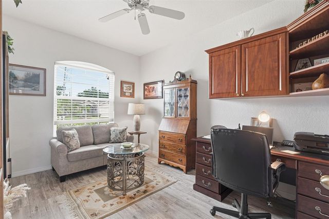 1351 HEDGEWOOD CIRCLE, North Port, FL 34288