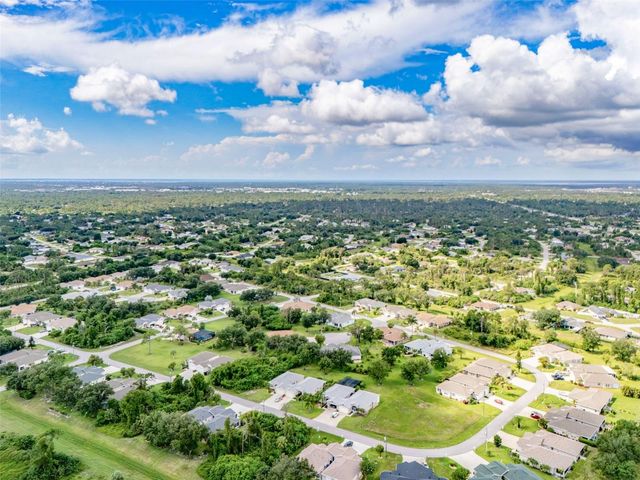 1351 HEDGEWOOD CIRCLE, North Port, FL 34288