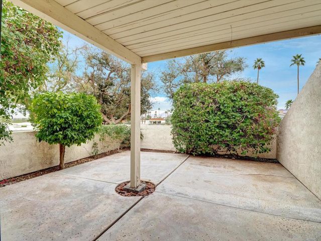 72730 Yucca Court, Palm Desert, CA 92260