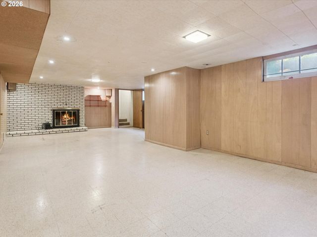 10426 Se LINCOLN Ct, Portland, OR 97216