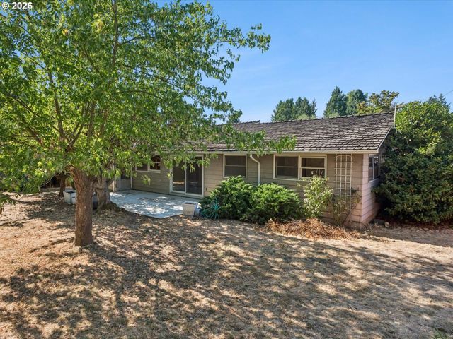 10426 Se LINCOLN Ct, Portland, OR 97216