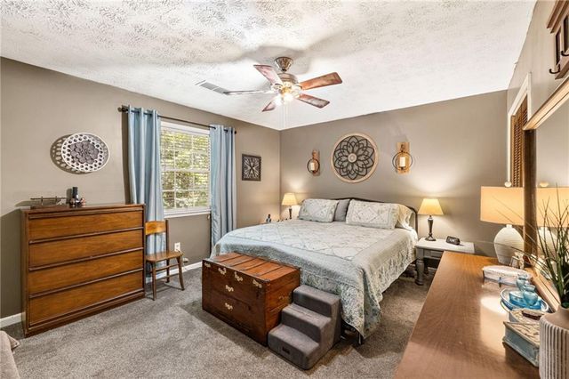 3266 Alcazar Drive SW, Lilburn, GA 30047