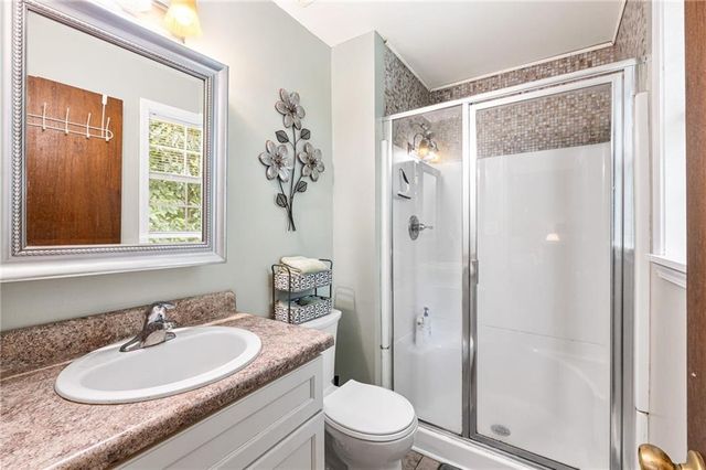3266 Alcazar Drive SW, Lilburn, GA 30047