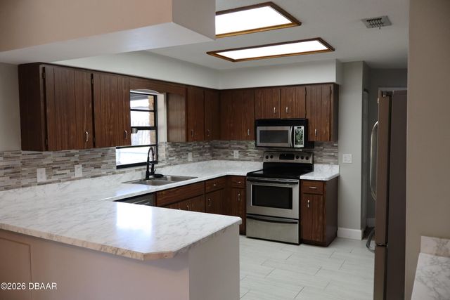 4563 Hoyt Drive, Port Orange, FL 32129