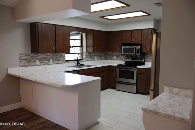 4563 Hoyt Drive, Port Orange, FL 32129