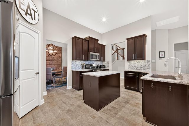 5015 Mountain Maple Trail, Rosenberg, TX 77471