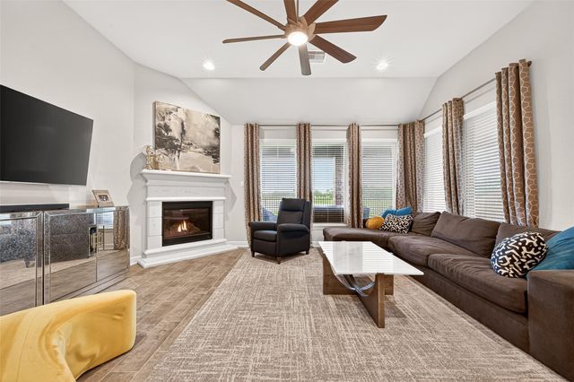 5015 Mountain Maple Trail, Rosenberg, TX 77471