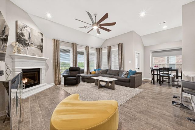 5015 Mountain Maple Trail, Rosenberg, TX 77471