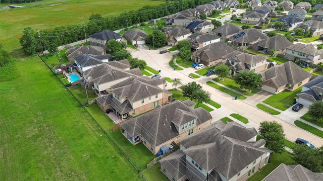 5015 Mountain Maple Trail, Rosenberg, TX 77471