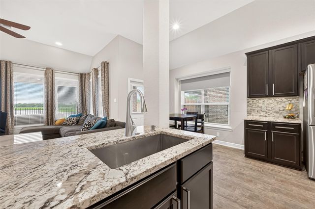 5015 Mountain Maple Trail, Rosenberg, TX 77471