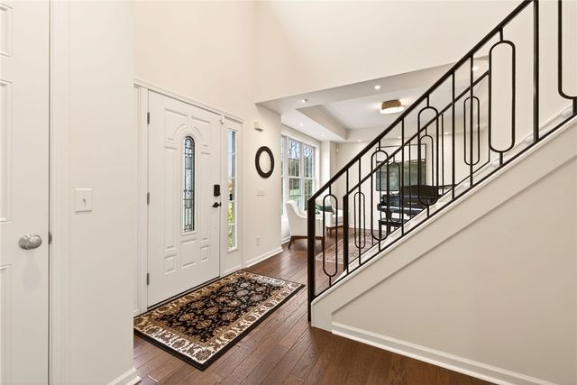 7 La Terra, Penfield, NY 14580