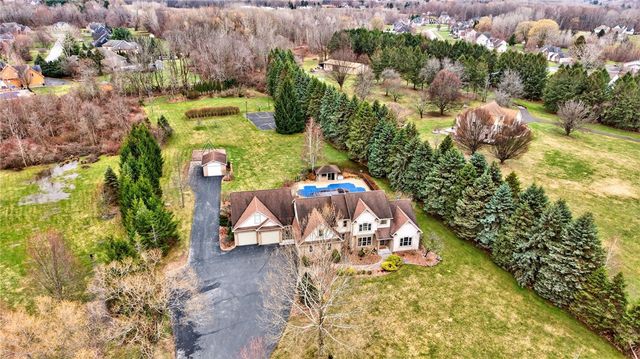 7 La Terra, Penfield, NY 14580