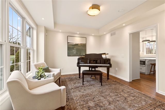 7 La Terra, Penfield, NY 14580