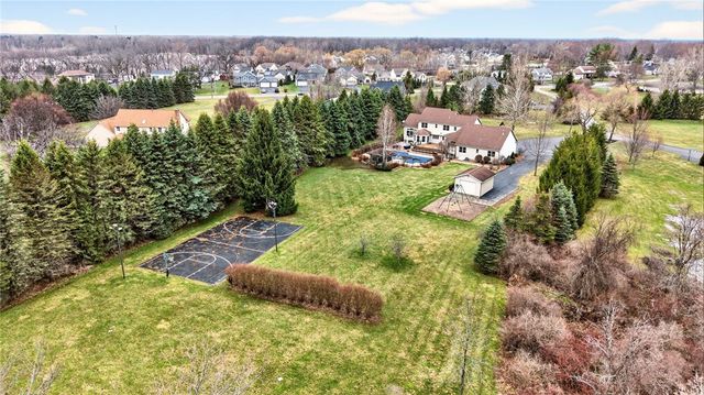 7 La Terra, Penfield, NY 14580