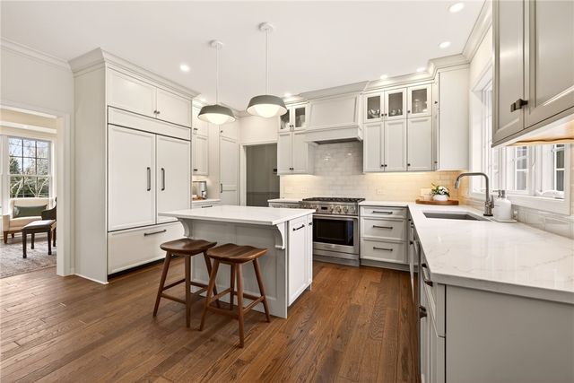 7 La Terra, Penfield, NY 14580