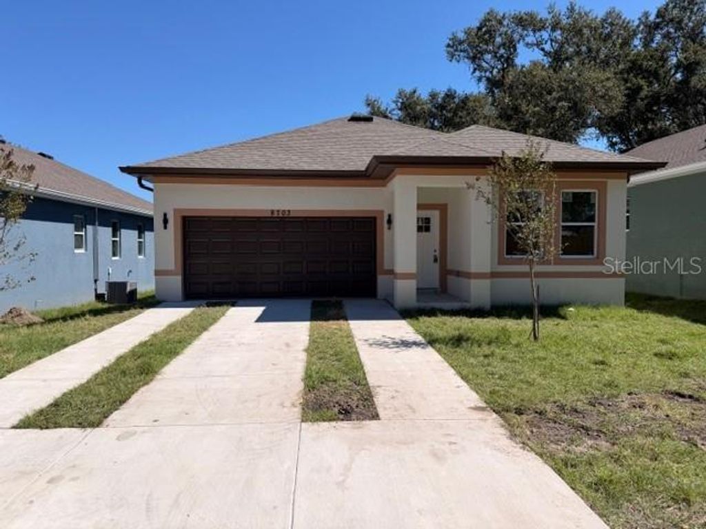 8703 N 48TH STREET, Tampa, FL 33617