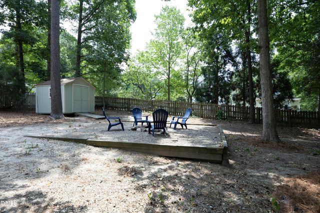 3200 Daingerfield Drive, Raleigh, NC 27616