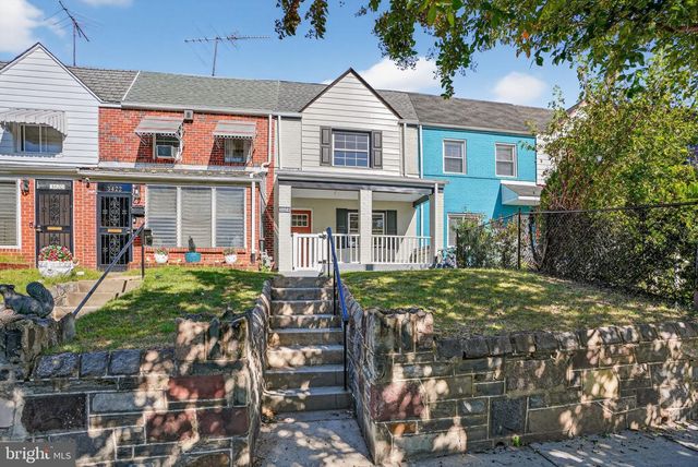 3424 EADS ST NE, Washington, DC 20019