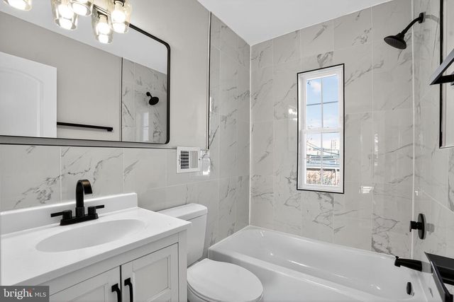 3424 EADS ST NE, Washington, DC 20019