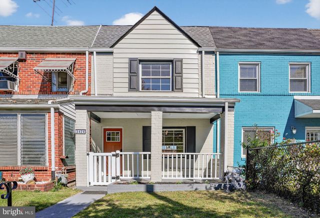 3424 EADS ST NE, Washington, DC 20019
