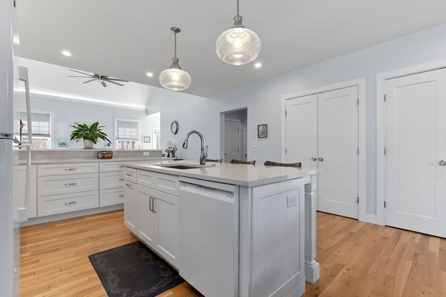 18 Primrose Ln 18, Ipswich, MA 01938