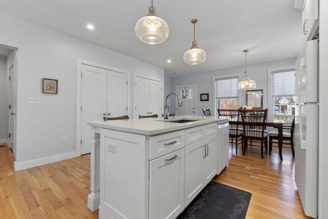 18 Primrose Ln 18, Ipswich, MA 01938