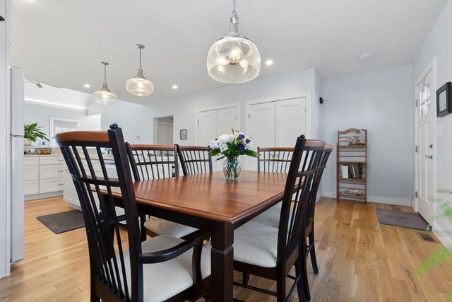 18 Primrose Ln 18, Ipswich, MA 01938