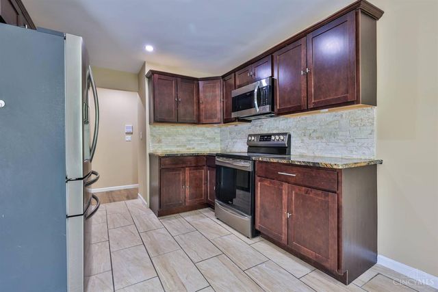 1570 Gelhot Drive, Fairfield, OH 45014