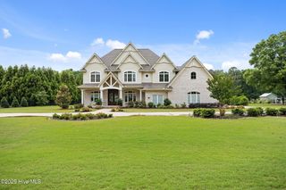 3403 Star Hill Farm Road, Greenville, NC 27834