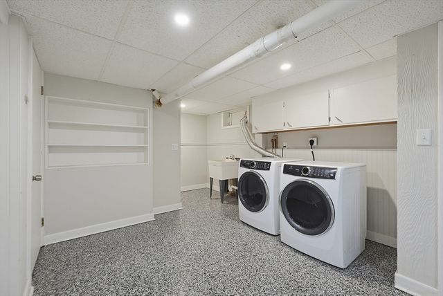 30 Arbor Road, Chelmsford, MA 01863
