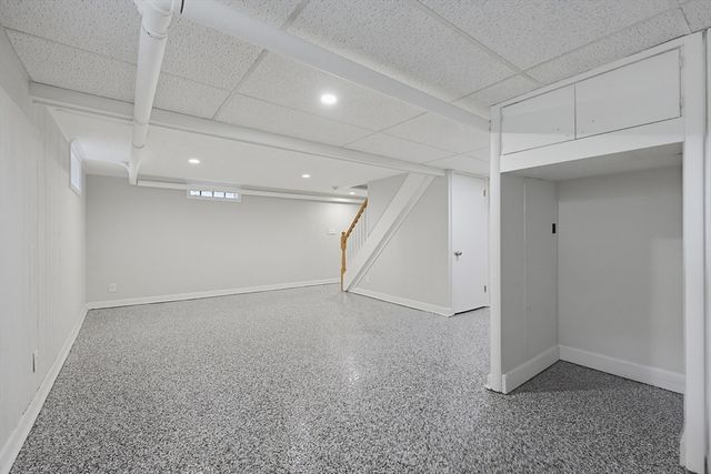 30 Arbor Road, Chelmsford, MA 01863