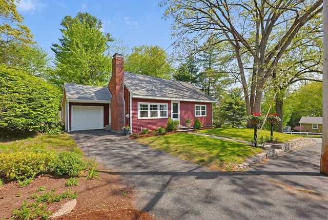 30 Arbor Road, Chelmsford, MA 01863