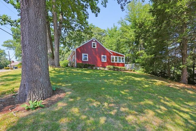 30 Arbor Road, Chelmsford, MA 01863
