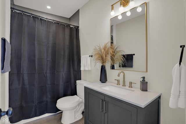 417 E Morris Street, Indianapolis, IN 46225