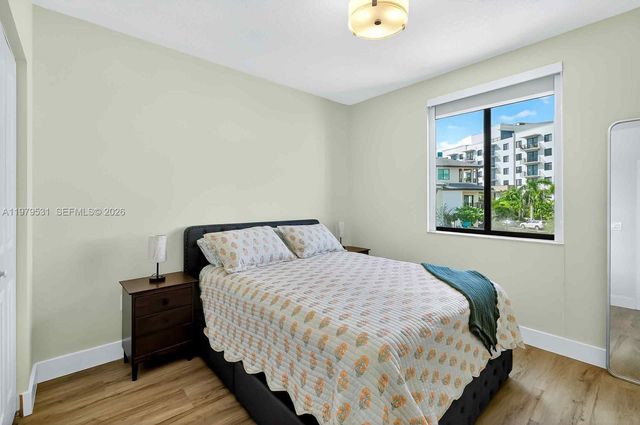 4426 NW 83rd Pkwy ., Doral, FL 33166