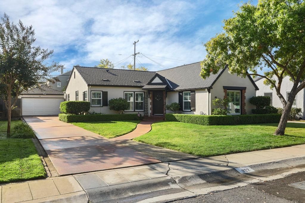 822 W MARIPOSA Ave, Stockton, CA 95204