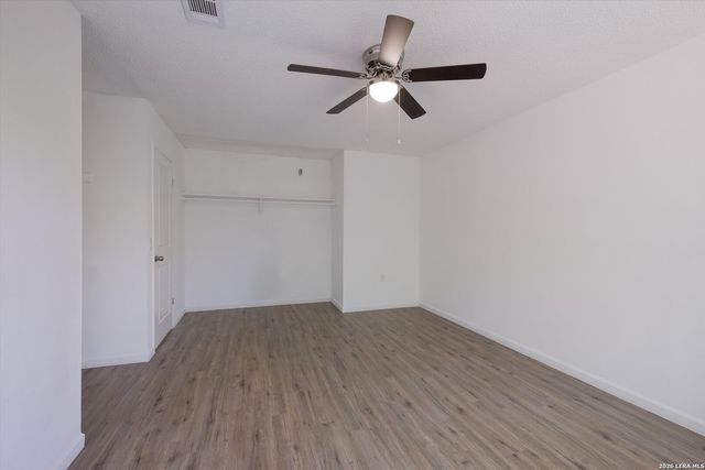 7006 Autumn Chase St, San Antonio, TX 78238