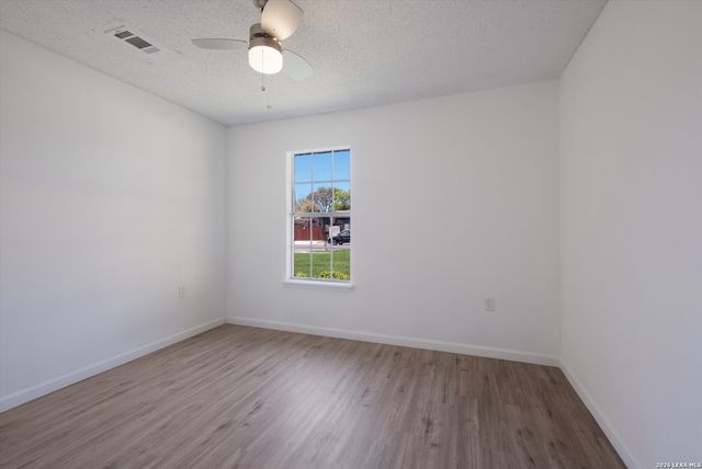 7006 Autumn Chase St, San Antonio, TX 78238