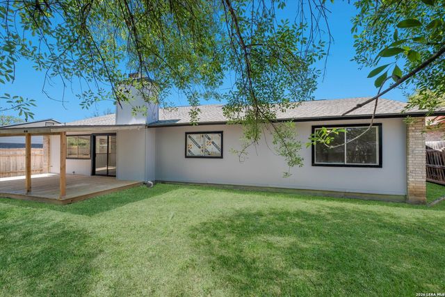 7006 Autumn Chase St, San Antonio, TX 78238