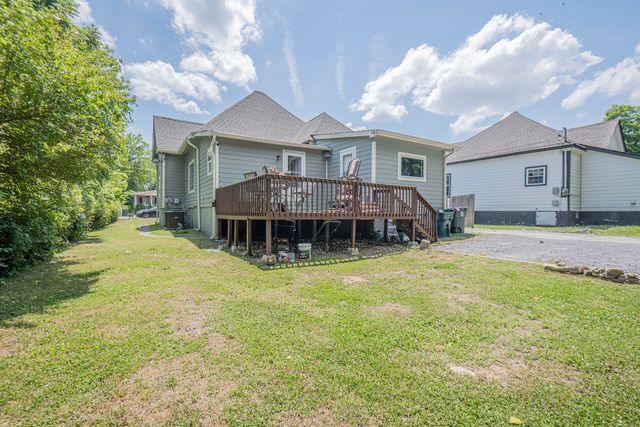 2313 Fairleigh Street, Chattanooga, TN 37406