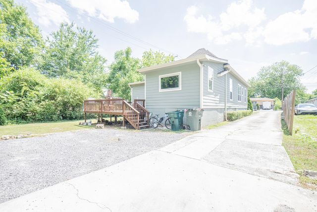 2313 Fairleigh Street, Chattanooga, TN 37406