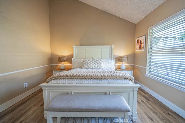 23429 Via Elisandra, Valencia, CA 91355