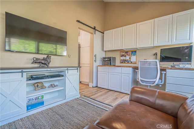23429 Via Elisandra, Valencia, CA 91355