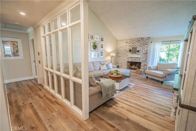 23429 Via Elisandra, Valencia, CA 91355
